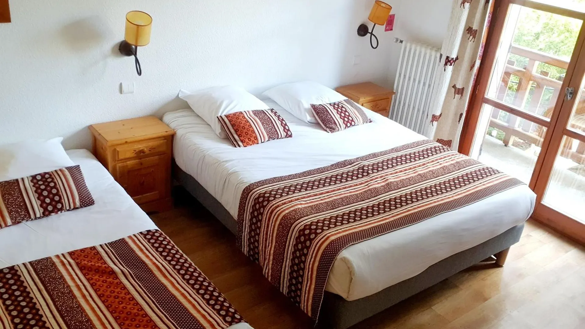 Logis Hotel Les Peupliers Baratier France
